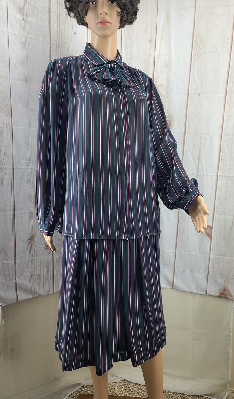 VTG Schrader Sport 2-Pc Blouse & Skirt Set Women 40 (20) Plus L Sleeve Stripes